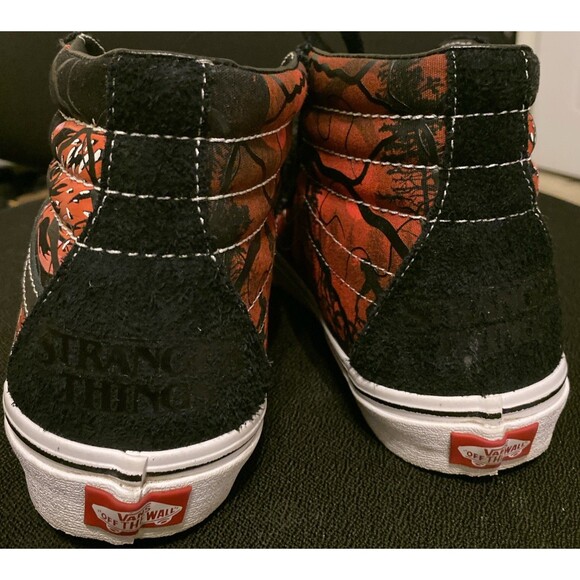 Mens 9.5 / 11 Womens Vans Shoes Stranger Things Limited Edition Hi-Top Collab main image 15